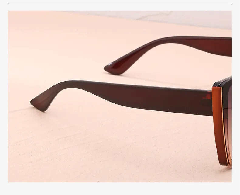 Billie™ - Retro Vierkant & Trendy