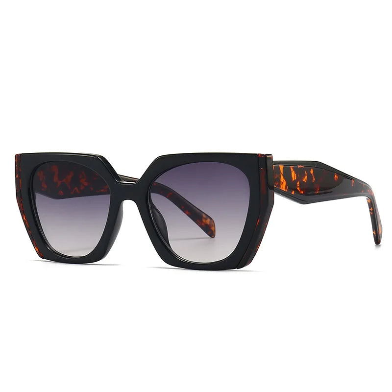 Ivy™ - Trendy & Vierkant