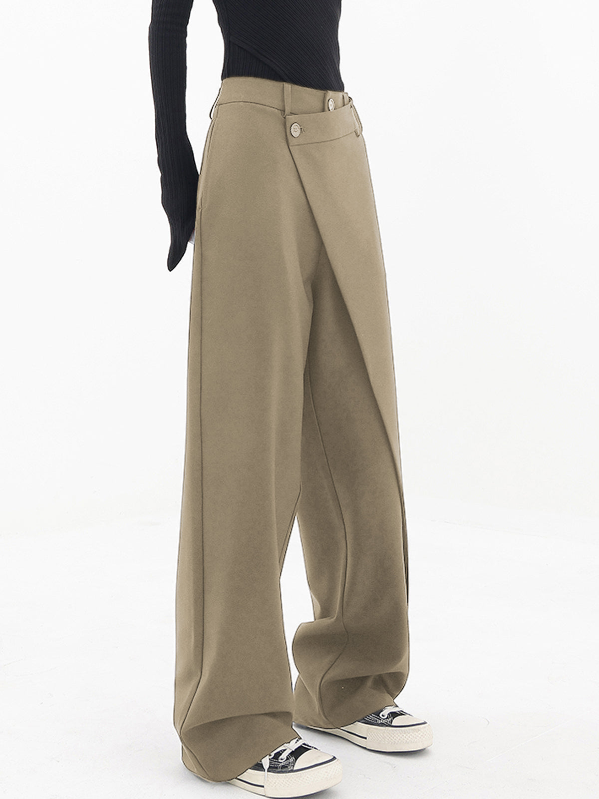 Pauline™ - Broek met wijde pijpen en asymmetrische en overlappende knopen