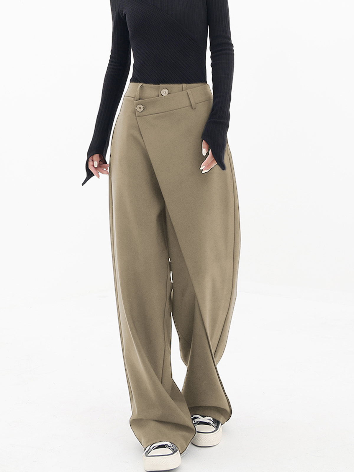 Pauline™ - Broek met wijde pijpen en asymmetrische en overlappende knopen