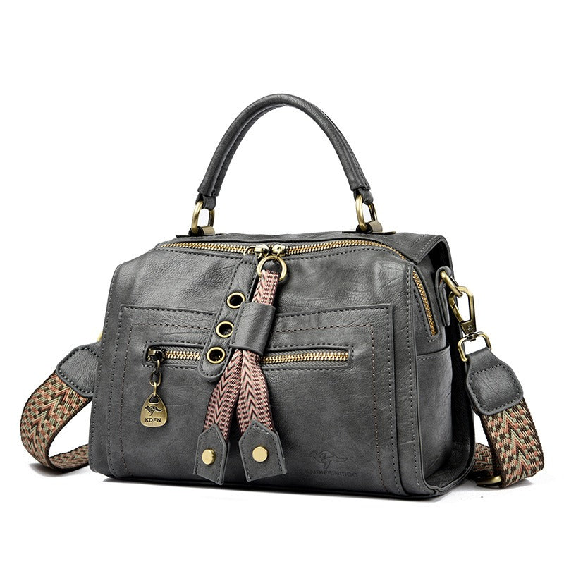 Juliette™ - Dames schoudertas van synthetisch leer met metallic details