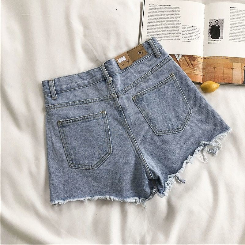 Estelle™ - Damesshort van denim met gerafeld effect