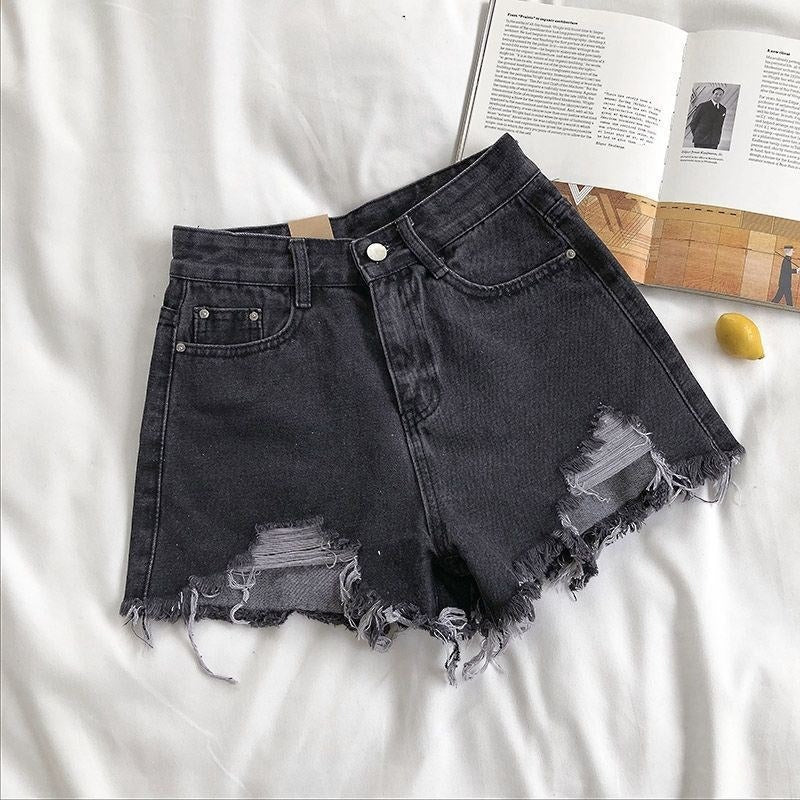 Estelle™ - Damesshort van denim met gerafeld effect
